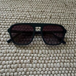 Black Aviator goodr Sunglasses